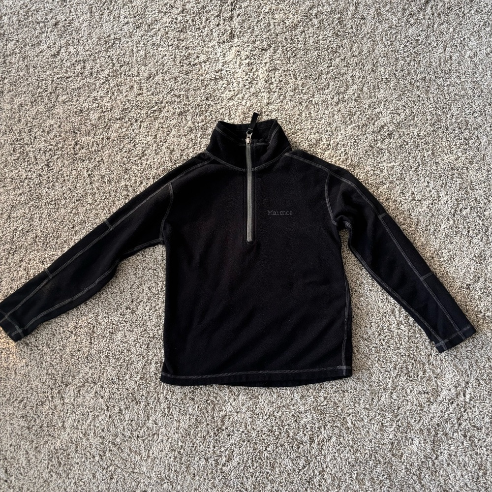 Marmot Youth Black 1/4 zip Fleece Pullover- Youth Medium